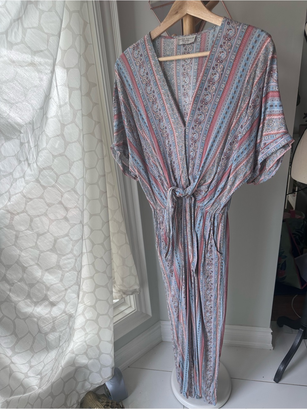 DRESS FORUM Blue and Pink Paisley Bohemian V-Neck Jumpsuit Size Small